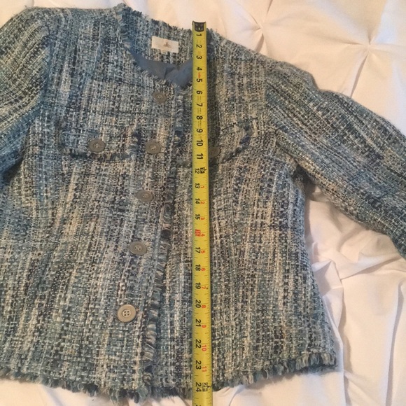 Chanon Collection beautiful blue tweed jacket - Picture 10 of 12